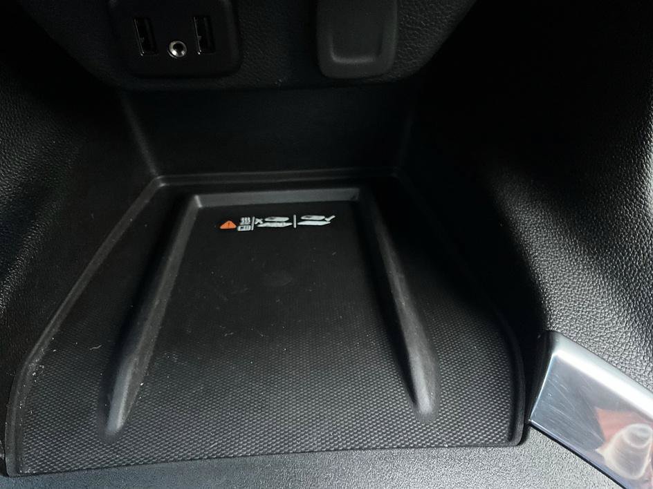 Used 2023 Chevrolet Traverse LT AWD/4WD image 26