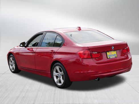 Used 2015 BMW 320i xDrive Sedan AWD/4WD image 5