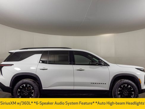 Used 2024 Chevrolet Traverse Z71 w/ LPO, Floor Liner Package image 11