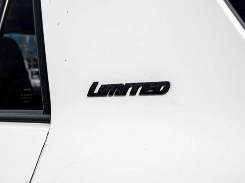 Used 2019 Toyota 4Runner Limited image 31