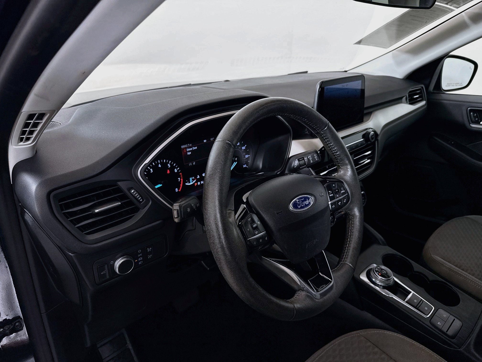 Used 2021 Ford Escape SE w/ Convenience Package AWD/4WD image 9