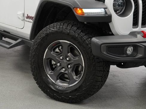 Certified 2022 Jeep Gladiator Rubicon w/ LED Lighting Group AWD/4WD image 4