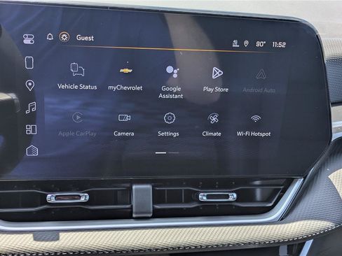 New 2026 Chevrolet Equinox LT w/ Convenience Package II FWD image 28