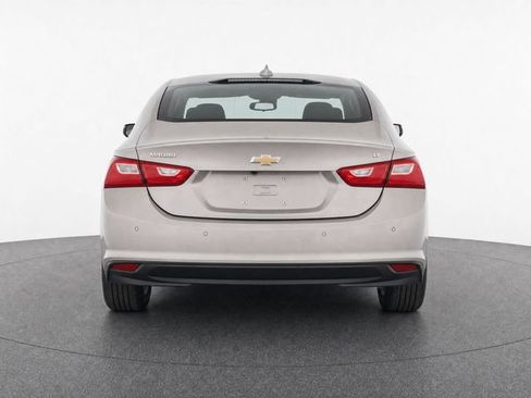 Used 2024 Chevrolet Malibu LT FWD image 3