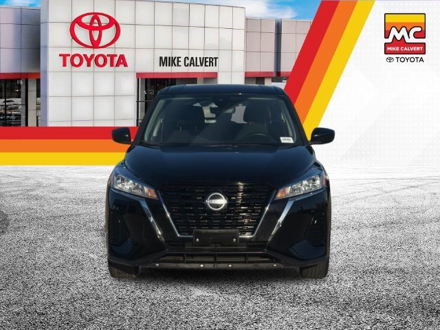 Used 2023 Nissan Kicks S w/ Interior Electronics Package FWD image 8