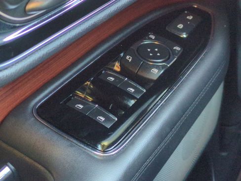 Certified 2024 Lincoln Navigator L Reserve image 25