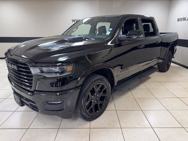 Used 2026 RAM 1500 Laramie w/ Night Edition AWD/4WD image 3