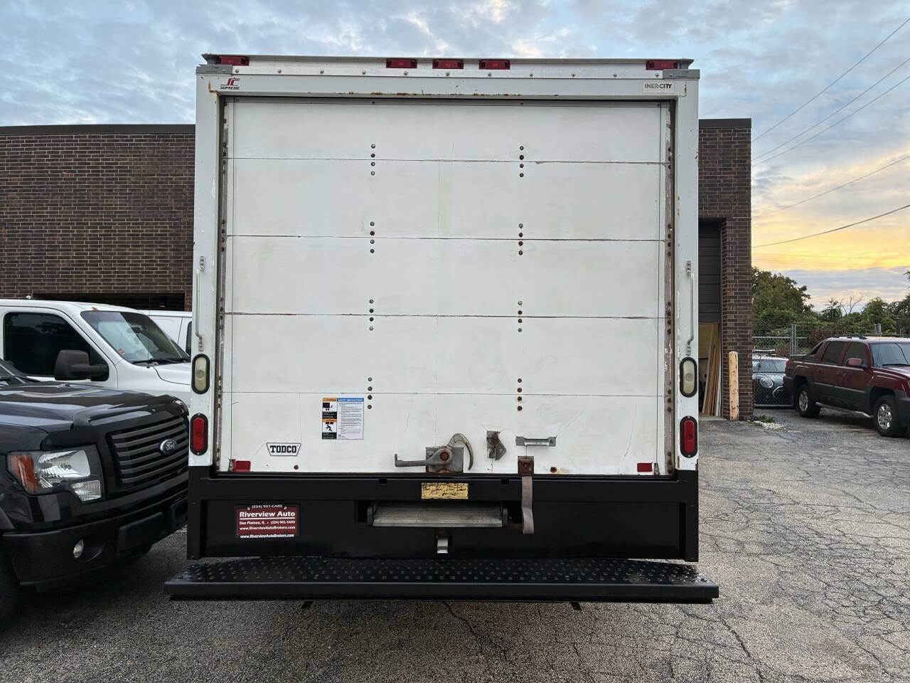 Used 2013 Ford E-350 and Econoline 350 Super Duty w/ Payload Pkg RWD image 6