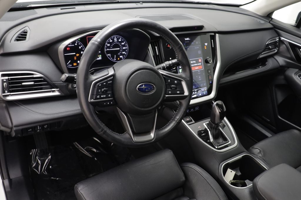 Used 2023 Subaru Outback Touring XT AWD/4WD image 6