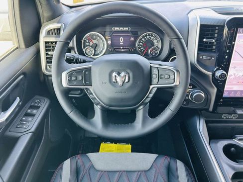 New 2025 RAM 1500 Big Horn AWD/4WD image 18
