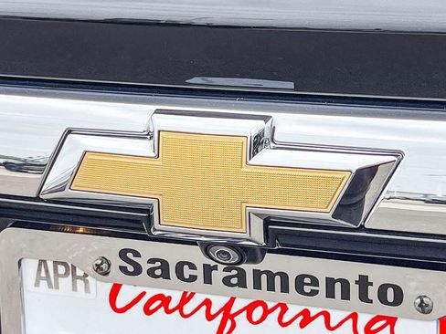 Used 2022 Chevrolet Traverse LT w/ LPO, Floor Liner Package image 10