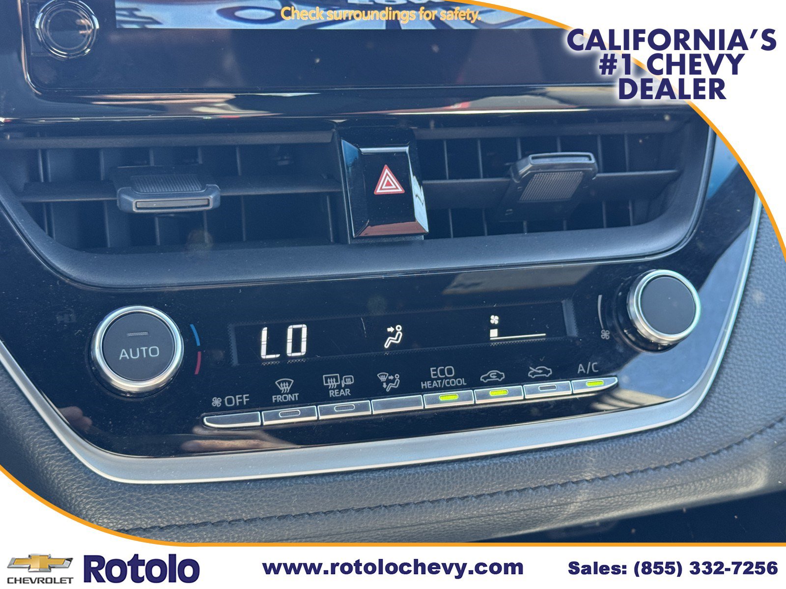 Used 2025 Toyota Corolla SE FWD image 18