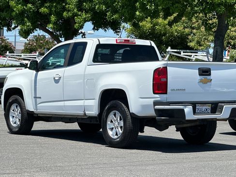 Used 2018 Chevrolet Colorado W/T w/ WT Convenience Package RWD image 6