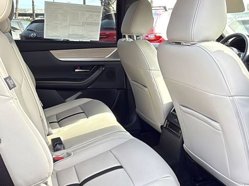 New 2026 MAZDA CX-90 Plug-In Hybrid w/ Preferred image 26