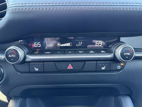 New 2026 MAZDA MAZDA3 2.5 S Sedan w/ Preferred Pkg FWD image 19