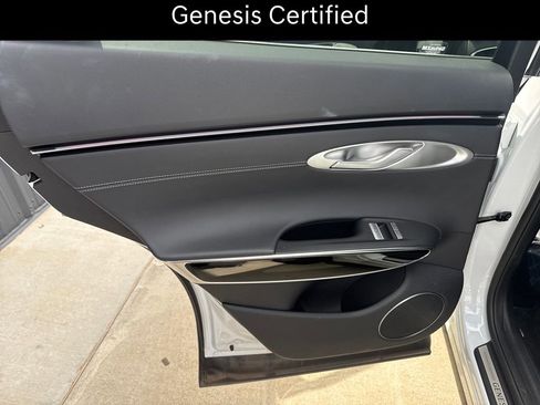 Certified 2026 Genesis GV70 2.5T AWD/4WD image 11