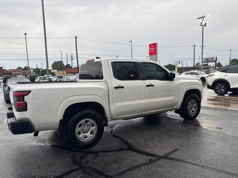 Used 2024 Nissan Frontier S w/ Technology Package AWD/4WD image 3