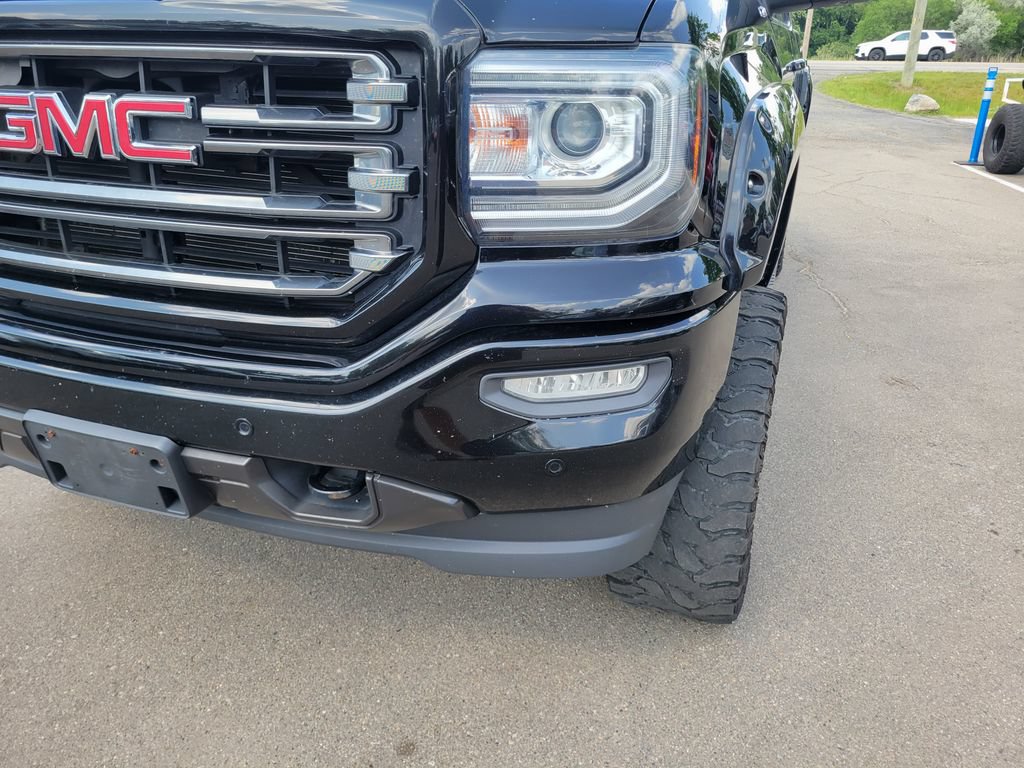 Used 2017 GMC Sierra 1500 SLT w/ All Terrain Package AWD/4WD image 8