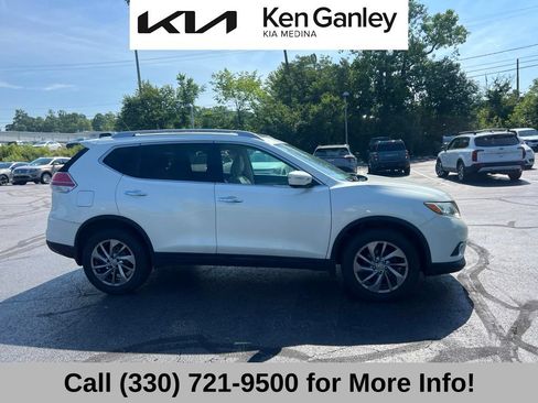 Used 2015 Nissan Rogue SL w/ SL Premium Package AWD/4WD image 4