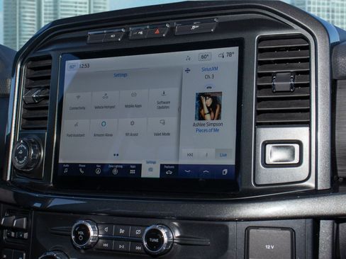 Used 2022 Ford F150 XLT w/ Equipment Group 302A High image 23