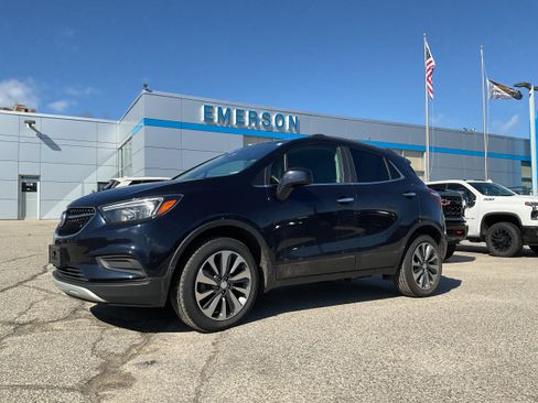 Certified 2022 Buick Encore Preferred w/ Safety Package AWD/4WD image 4
