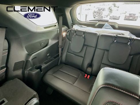 New 2026 Ford Explorer ST-Line w/ ST-Line Street Pack AWD/4WD image 31