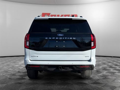 Used 2025 Ford Expedition Max Active image 4