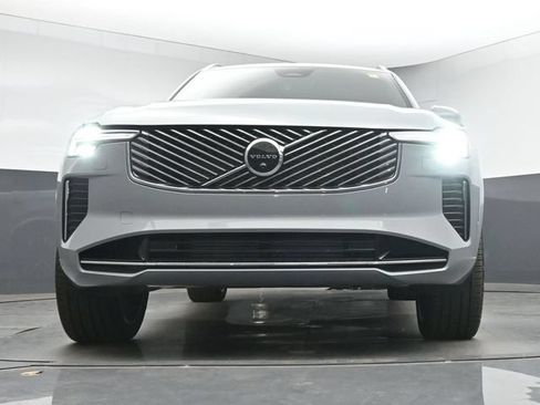 New 2026 Volvo XC90 T8 Plus w/ Protection Package Premier AWD/4WD image 39