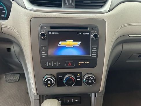 Used 2015 Chevrolet Traverse LS FWD image 22