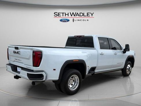 Used 2026 GMC Sierra 3500 Denali Ultimate AWD/4WD image 7