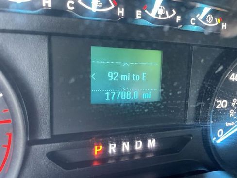 Used 2020 Ford F150 XL w/ Trailer Tow Package image 12