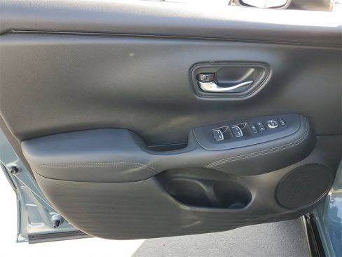 Certified 2023 Honda HR-V EX-L image 19