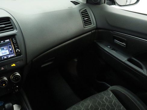 Used 2024 Mitsubishi Outlander Sport ES AWD/4WD image 25