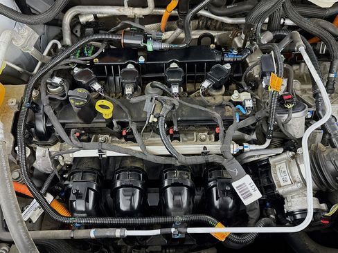 Used 2022 Ford Maverick XL image 37