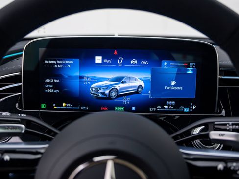 New 2027 Mercedes-Benz E 53 AMG e 4MATIC Sedan image 21