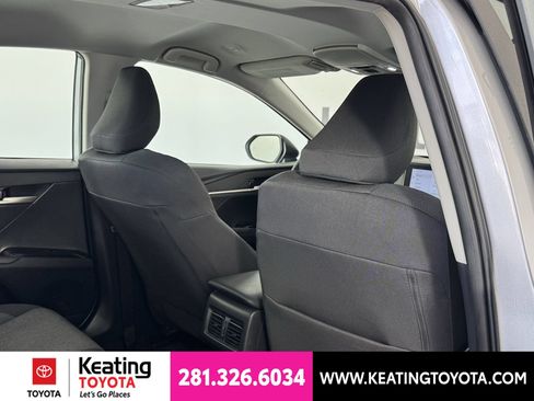 Used 2025 Toyota Camry LE FWD image 19