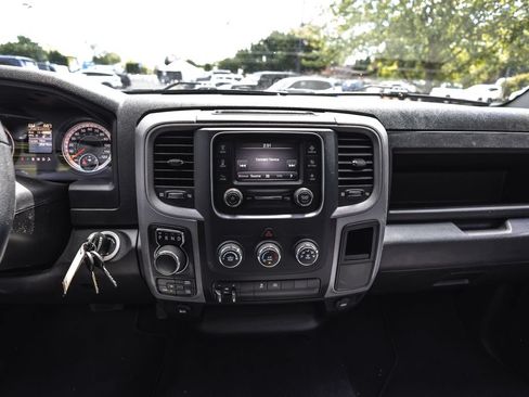 Used 2023 RAM 1500 Tradesman w/ Tradesman SXT Package AWD/4WD image 27