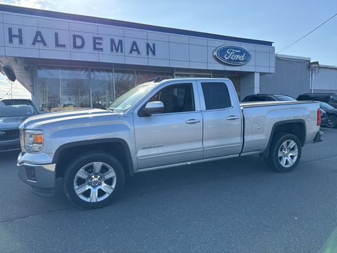 Used 2015 GMC Sierra 1500 SLE w/ SLE Value Package image 1