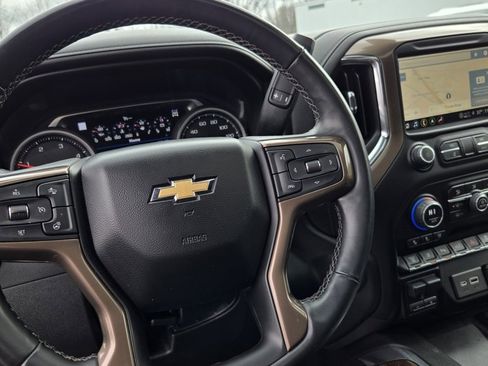Used 2023 Chevrolet Silverado 2500 High Country w/ Z71 Off-Road Package image 15