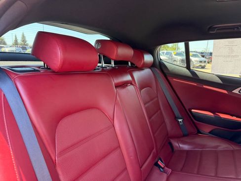 Used 2019 Kia Stinger GT2 AWD/4WD image 49