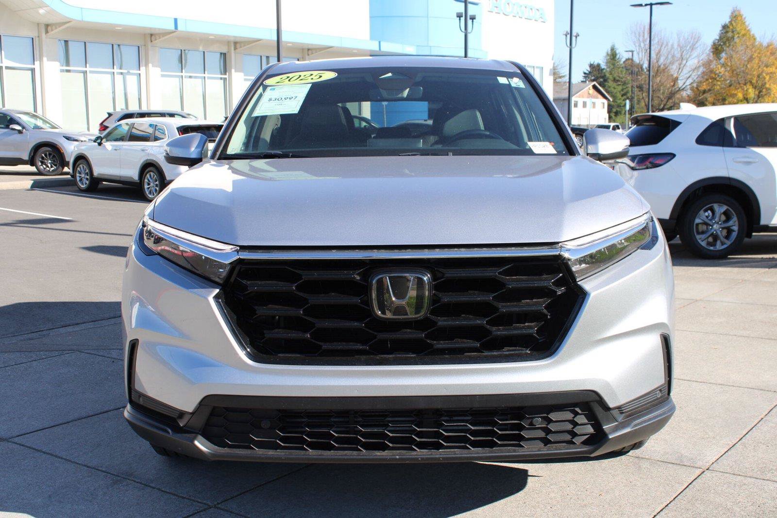 Used 2025 Honda CR-V EX-L image 8
