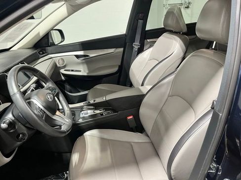 Used 2023 INFINITI QX50 Sensory w/ Cargo Package AWD/4WD image 23