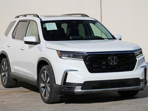 Used 2023 Honda Pilot Elite image 56