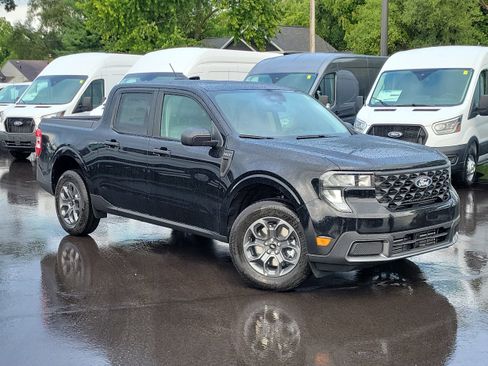 New 2025 Ford Maverick XLT w/ 4K Tow Package image 31