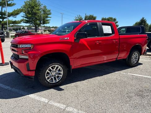 Used 2019 Chevrolet Silverado 1500 RST AWD/4WD image 15