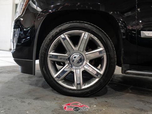 Used 2020 Cadillac Escalade ESV Luxury image 9