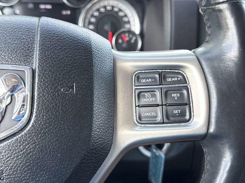 Used 2014 RAM 1500 Laramie image 19