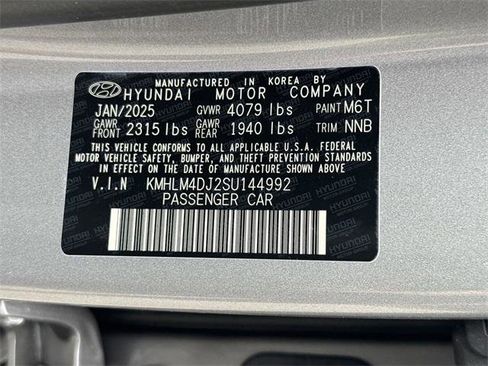 New 2025 Hyundai Elantra SEL image 32