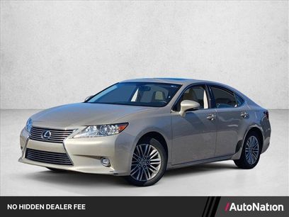 Used 2014 Lexus ES 350 w/ Luxury Package