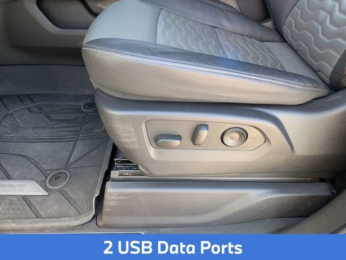 Used 2024 Chevrolet Silverado 1500 ZR2 w/ Technology Package image 13